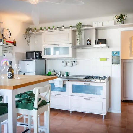 شقة Casa Bellucci - Stilvolles Familienapartment Mit Meerblick & Grossem Balkon *